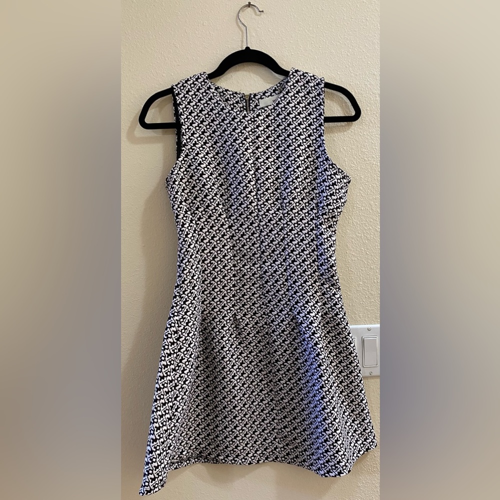Sans Souci. Black and White Dress. Size: Small.